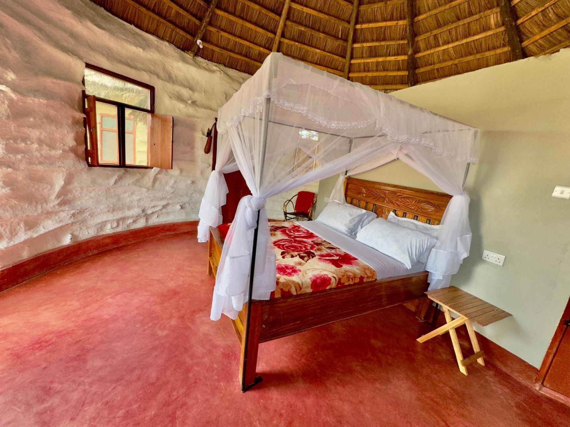 Maasai Eco Boma & Lodge - Experience Maasai Culture Makuyuni Dış mekan fotoğraf